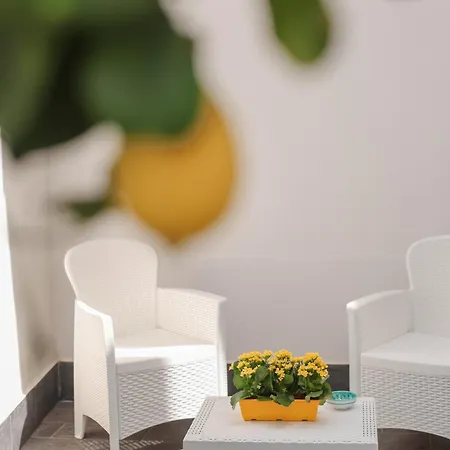Domuseli Bed & Breakfast *